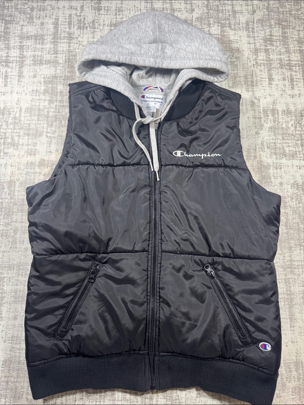 Champion Black Puffer Vest W/ Gray Hooded Liner Unisex New Condition 23.5X19PTP
